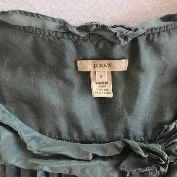 ✨J. Crew Ruffled Bib Top✨ - Picture 4 of 8